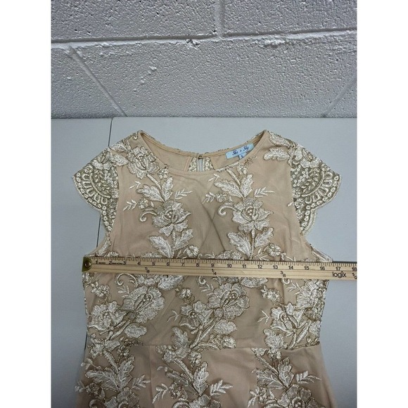 She And Sky Embroidered Bride Holiday Gold White Mini Dress Cutout Back L‎ - Picture 8 of 13
